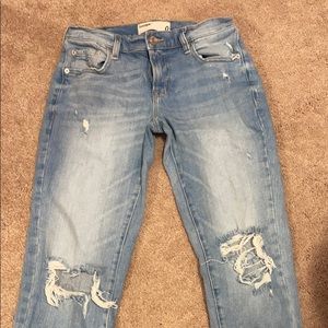 GARAGE Ripped Mom Jeans